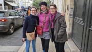 Prof. Anzinger (Mitte) mit den französischen Lehrerkolleginnen Marie-Rose und Laura